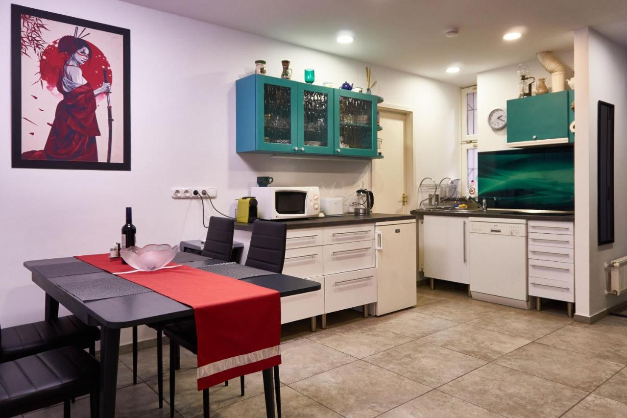 Ili Apartment ブダペスト エクステリア 写真