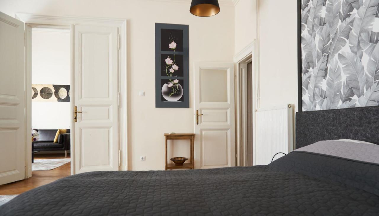 Ili Apartment ブダペスト エクステリア 写真