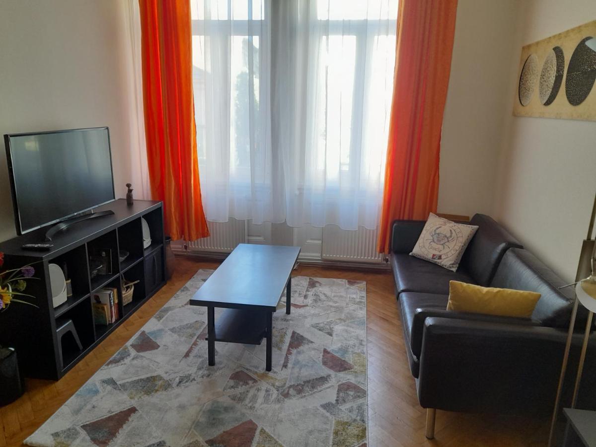 Ili Apartment ブダペスト エクステリア 写真